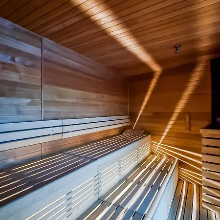Ans Hanza Tower - 22nd Floor With View, Swimming Pool, Sauna, Jacuzzi, Viewing Terrace * Szczecin