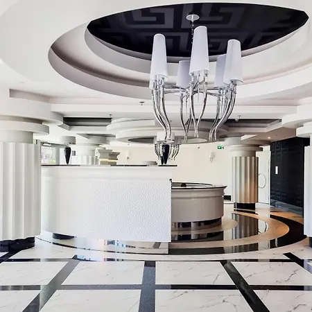 Ans Hanza Tower - 22nd Floor With View, Swimming Pool, Sauna, Jacuzzi, Viewing Terrace 아파트 슈체친